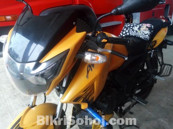 RTR Apache 160cc একবারে কম দামে বিক্রি করতে  চাই